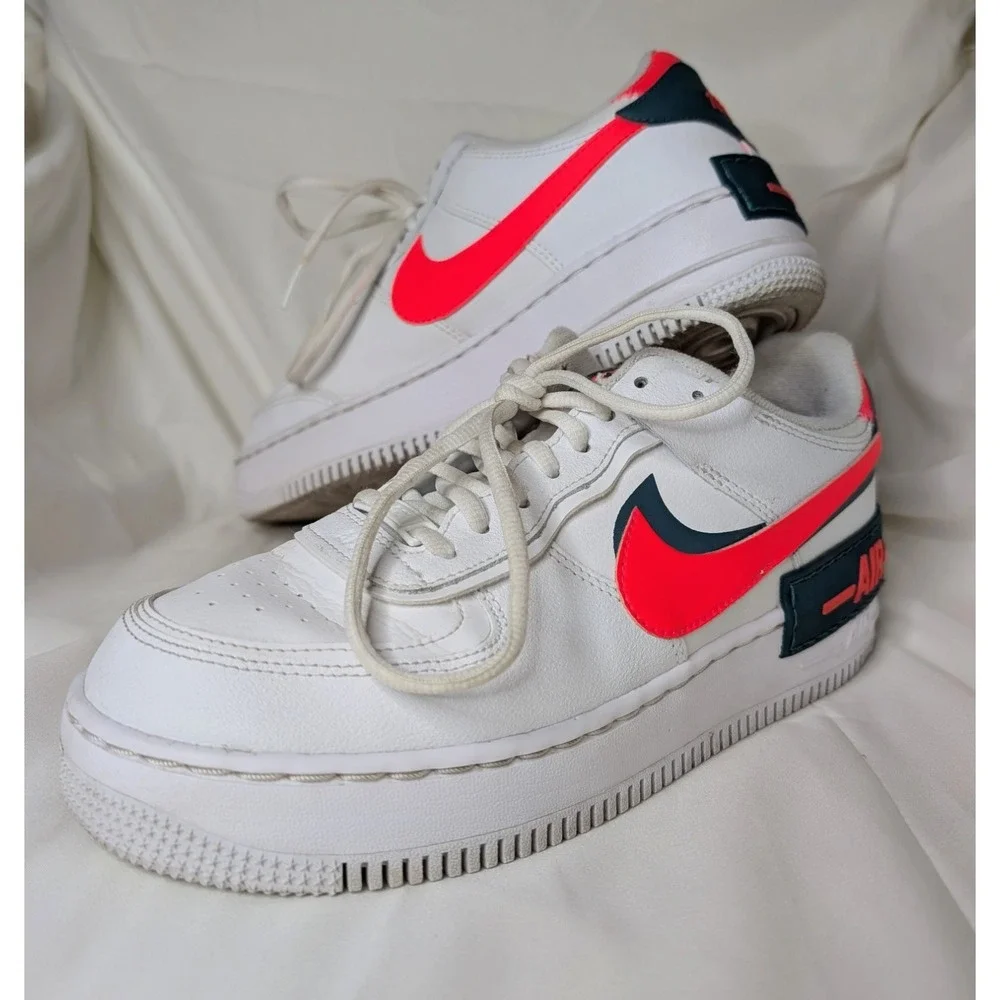 Women's Nike Air Force‎ 1 White pink shoes size 9.5